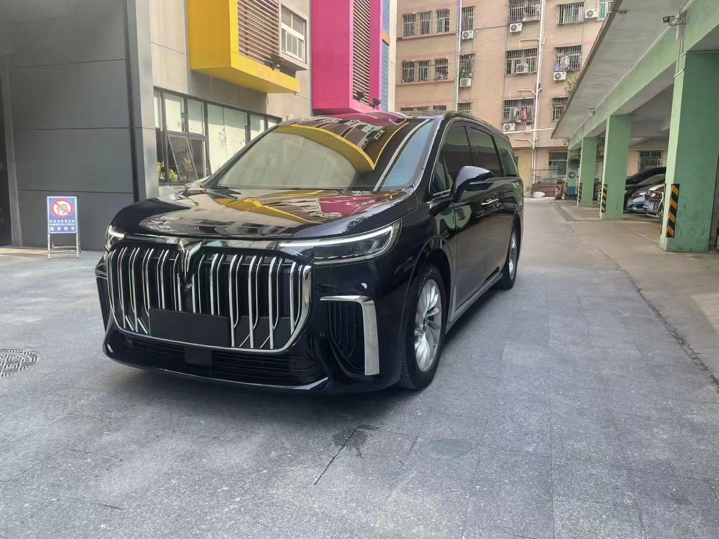 广州租岚图梦想家